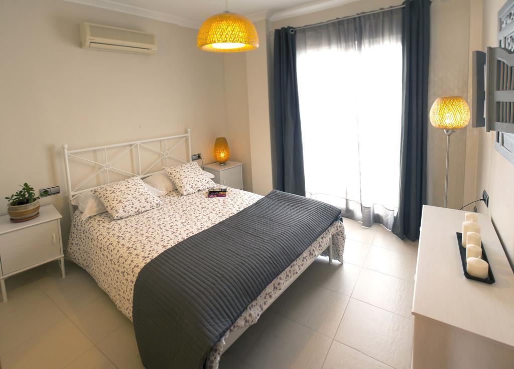 Apartment Ambrosia Nerja Room photo